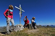 61 In vetta al Pizzo Farno (2506 m) con vista in Salina e Presolana